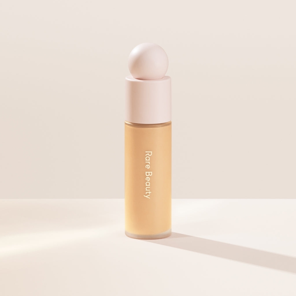 Rare Beauty Liquid Touch Weightless Foundation In 190W